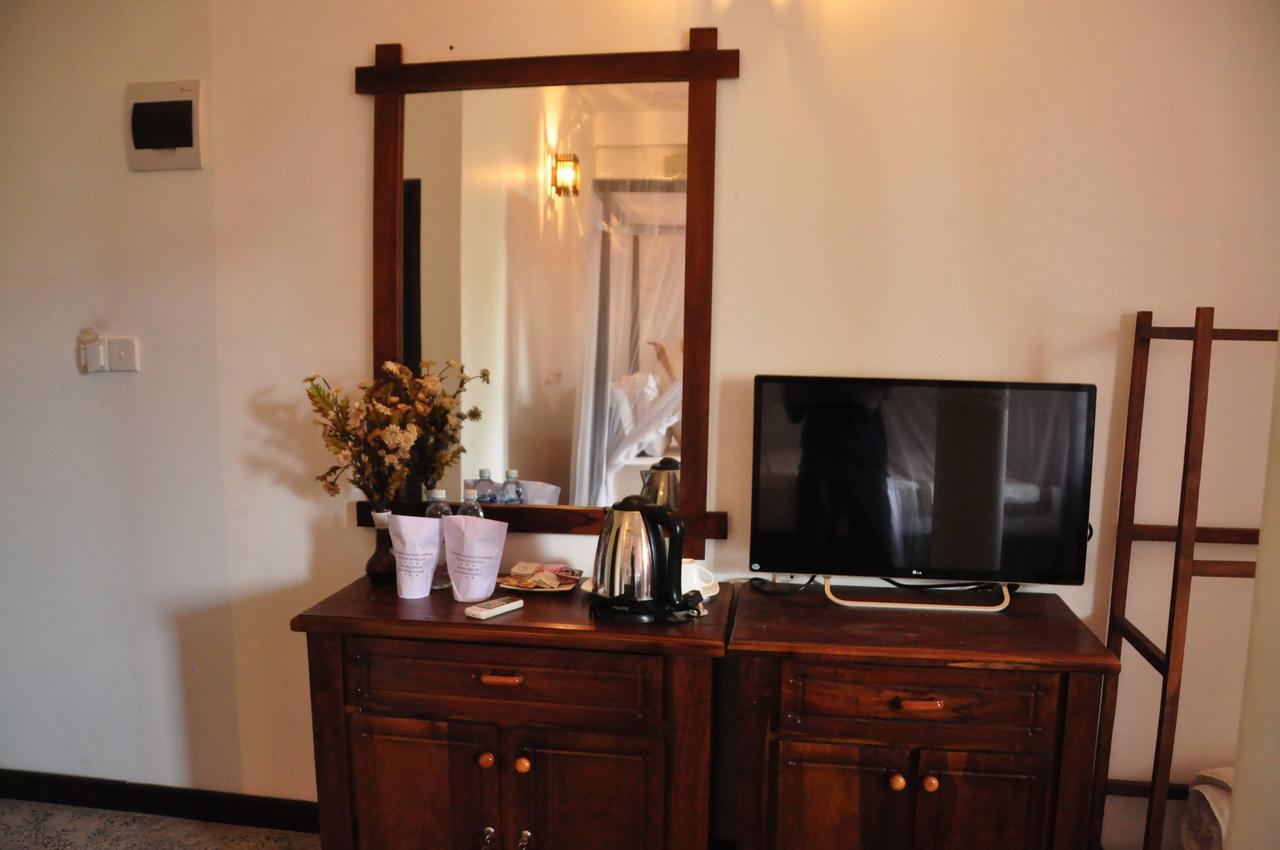 Wh Beach Resort Weligama Extérieur photo