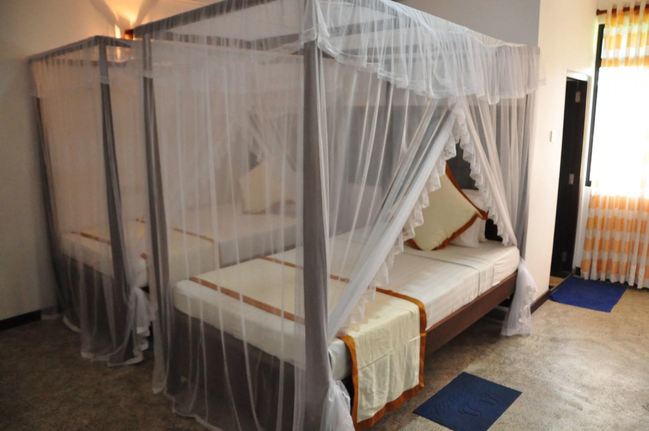 Wh Beach Resort Weligama Extérieur photo