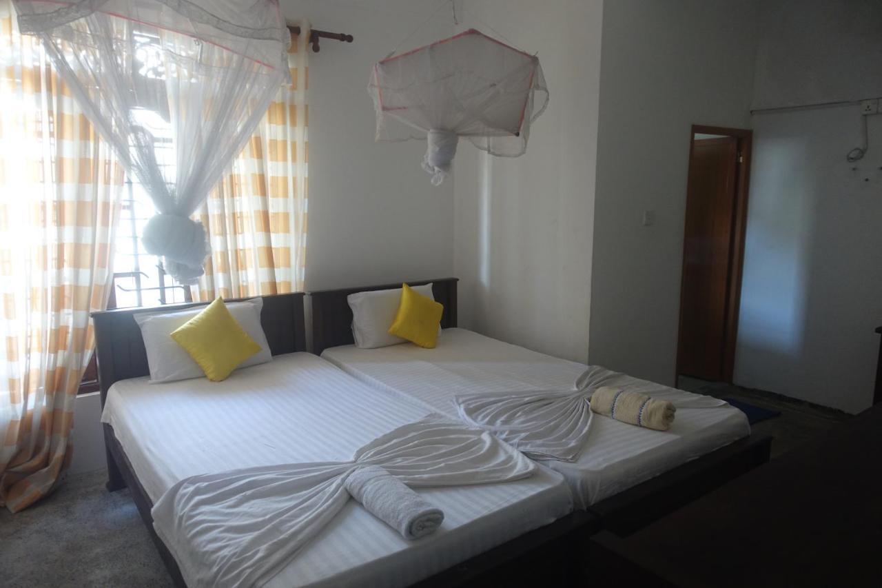 Wh Beach Resort Weligama Extérieur photo
